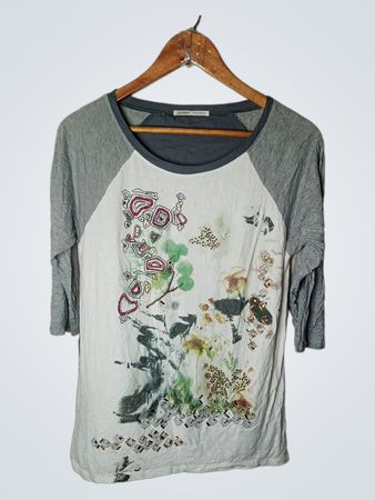 Jocavi Women's Graphic Print Raglan Sleeve T-Shirt