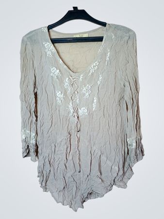 Isay Make A Difference Crushed Fabric Besticktes Top