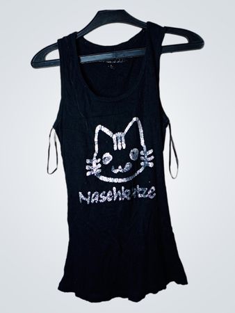 Schwarzes Tanktop mit Katzenmotiv und "Nasehtze" Text