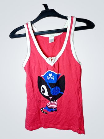 Rotes Tanktop mit Katzenmotiv