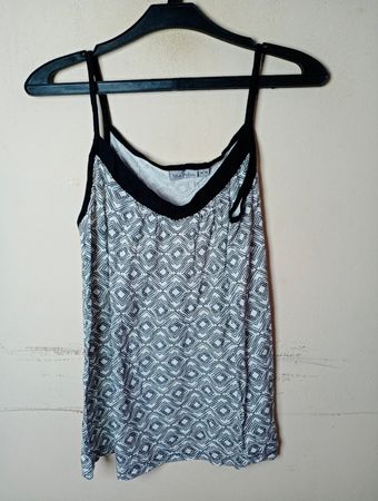 Blue Motion Damen Schwarz-weißes geometrisches Druck Spaghettiträger Tanktop Größe S 36/38