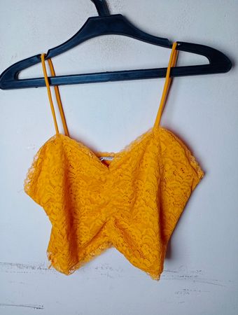 FS SISTER Gelbes Spitze Cami Top