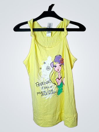Gelbes „Festival 3 Tage Frieden, Liebe und Musik“ Grafisches Tanktop