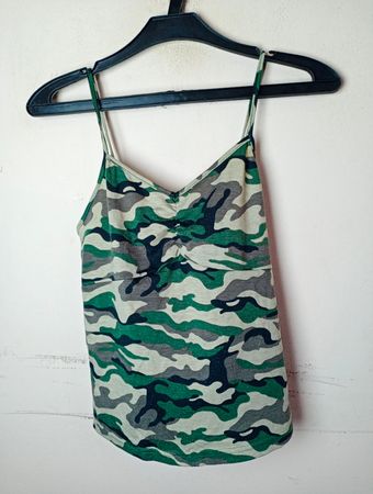 FAYE Camouflage Raffung Top