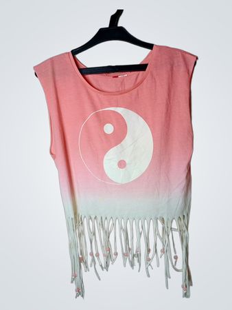Pink-weißes Ombre-Fransen-Top mit Yin-Yang-Symbol