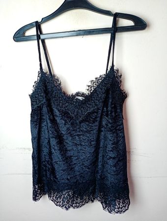 H&M schwarzes Spitzen-Cami-Top