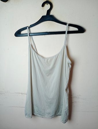 Beige Spaghetti-Träger-Camisole