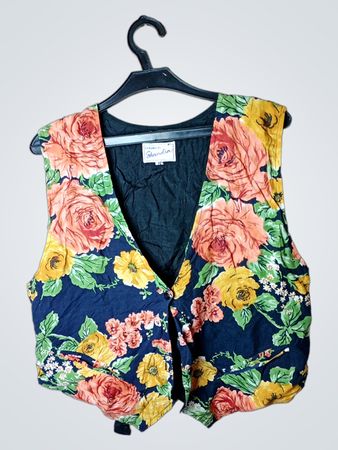 Shandia Floral Print Vest