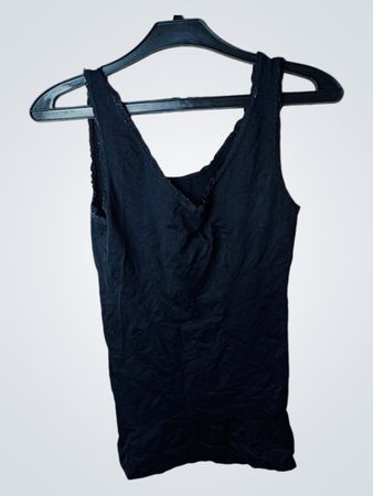 Schwarzes Tanktop