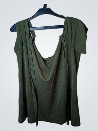 Orsay olivgrünes Drape-Nacken-Top