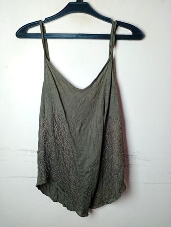Cache Cache Cami-Top mit Spitze