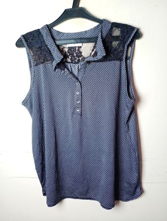 Cache Cache ärmellose Bluse mit Spitzenbesatz