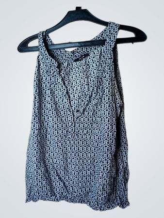 OFUS ärmellose Bluse mit geometrischem Druck