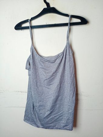 Graues glitzerndes Cami-Top
