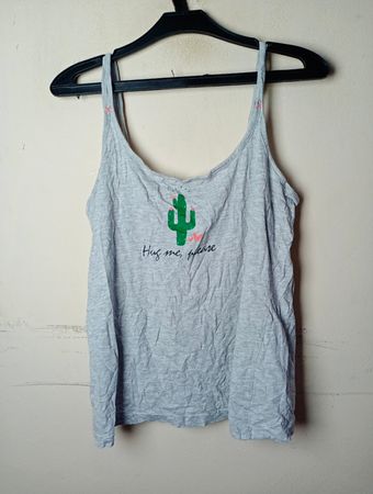 Skinto Skin Graues Tanktop mit Kaktusdruck