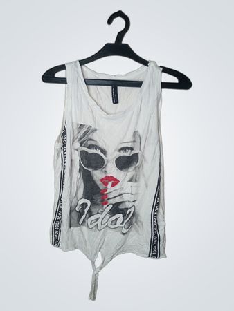 Blind Date Casual 'Idol' Grafik Tanktop