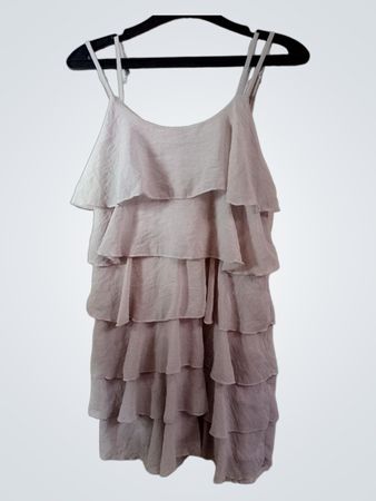 Gestuftes Rüschkleid