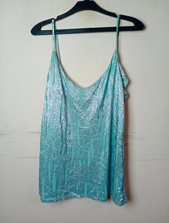 AMAIEU Teal Metallic Camisole