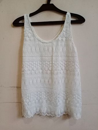 Weißes Spitzen-Tanktop