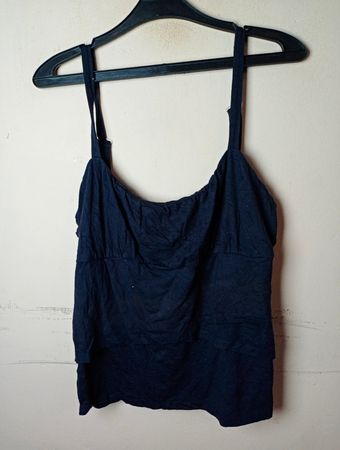 Commas marineblaue Spaghettiträgershirt