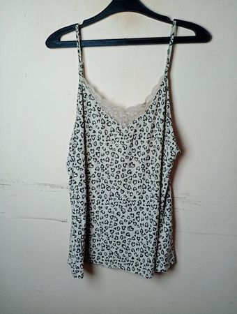 Lieblings-Lounge-Herzen-Print-Trägertop