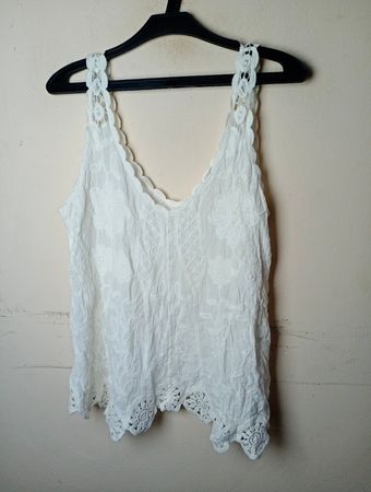 White lace camisole