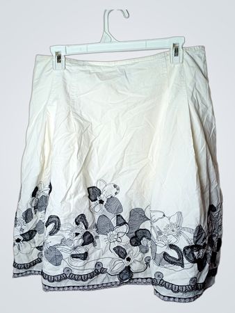 Esprit Collection Weißer Floralgestickter A-Linien-Rock
