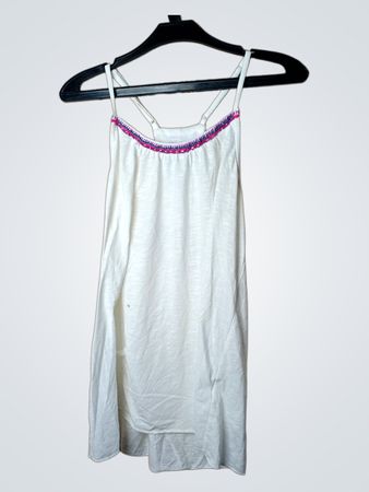 Weißes Tanktop mit buntem Perlenrücken-Detail