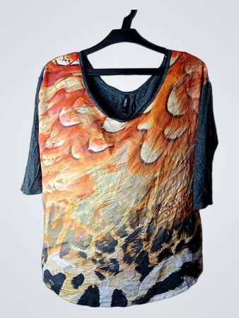 Edysta Women's Graphic Print T-Shirt