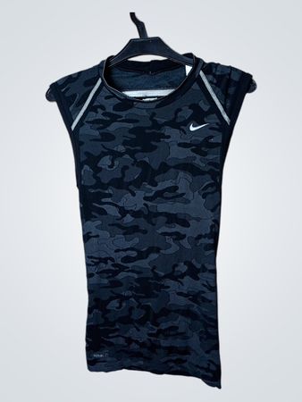 Nike Pro Camo Sleeveless Shirt