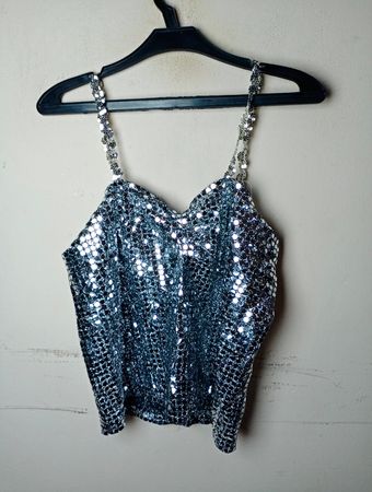 Pailetten-Cami-Top mit Kettenträgern