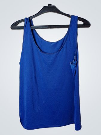 Blaues Tanktop