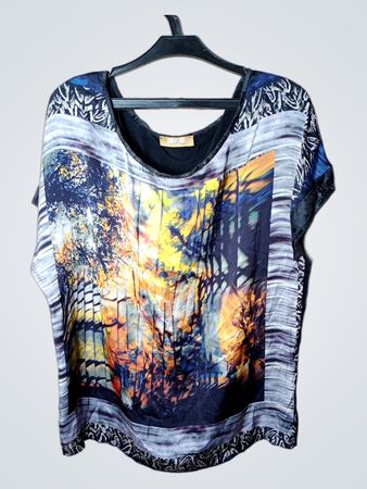 Souvenir Clothing T-Shirt mit abstraktem Druck