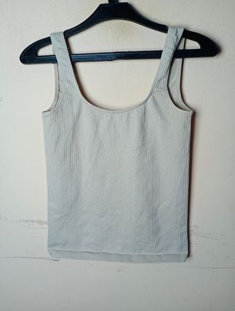 Rippenshirt
