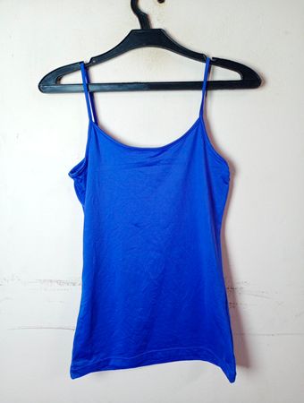 Blaue Camisole