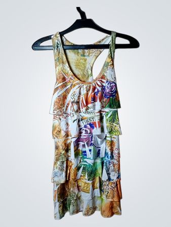 KAT YA Ärmelloses gestuftes Rüschenkleid