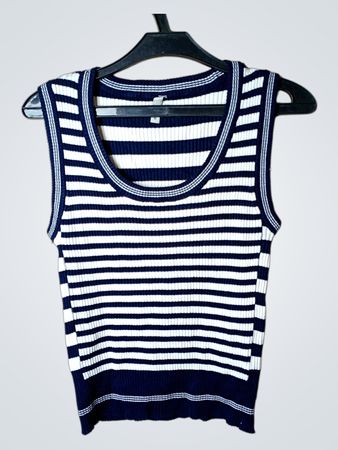 Amelie & Toujours Gestreifter Ärmelloser Strickoberteil