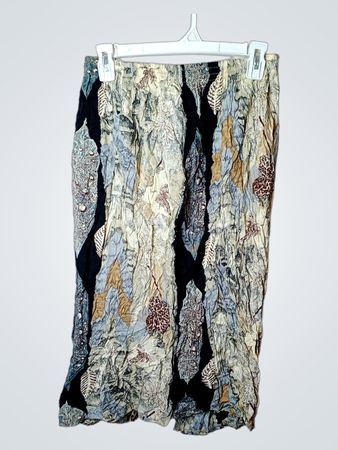Faltenblattmuster-Hose