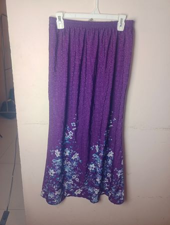 Lila Floral Maxi-Rock