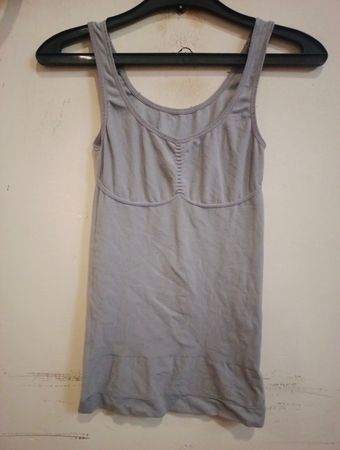 Graues Tanktop