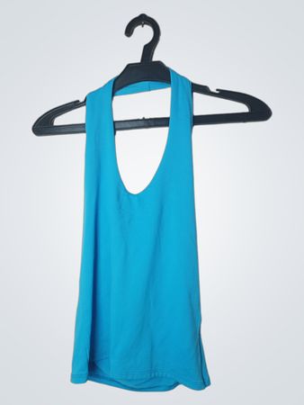 Blaues Halsband-Trägershirt