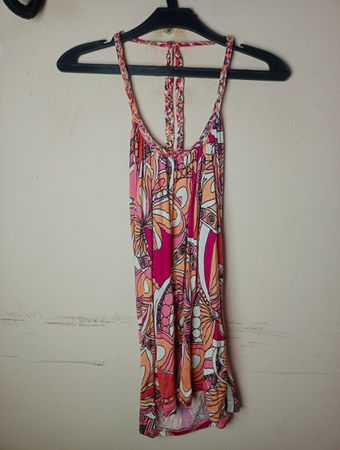 Halterneck-Blumendruckkleid
