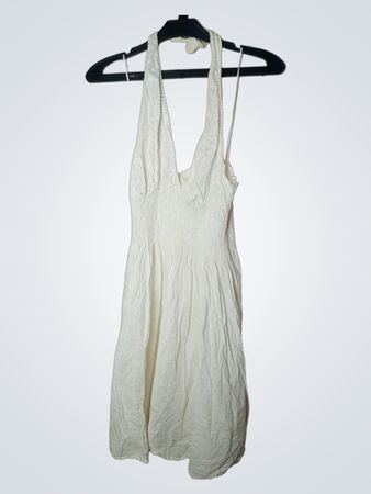 Weißes Halfterkleid