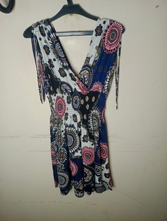 Bohemian Print V-Ausschnitt Mini Kleid