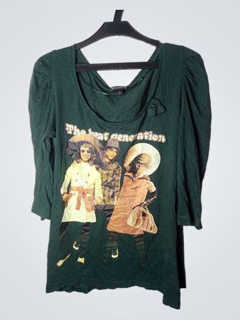 Stradivarius Graphic T-Shirt