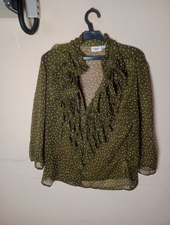 Saint Tropez Polka Dot Ruffle Bluse