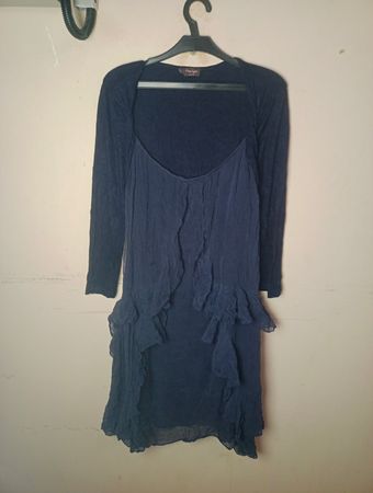 Phase Eight Marineblaue Rüschenshirt