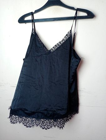 H&M Divided Schwarzes Spitzenbesatz Cami Top
