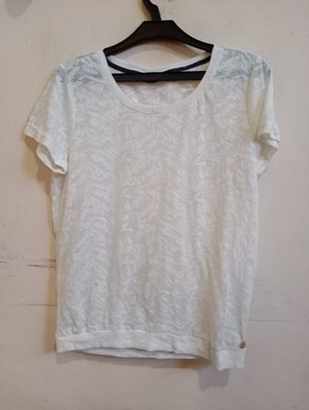 ONLY Weißes Spitzenblattdruck T-Shirt