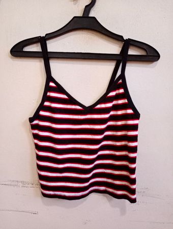 FB Sister Gestreiftes Crop Top